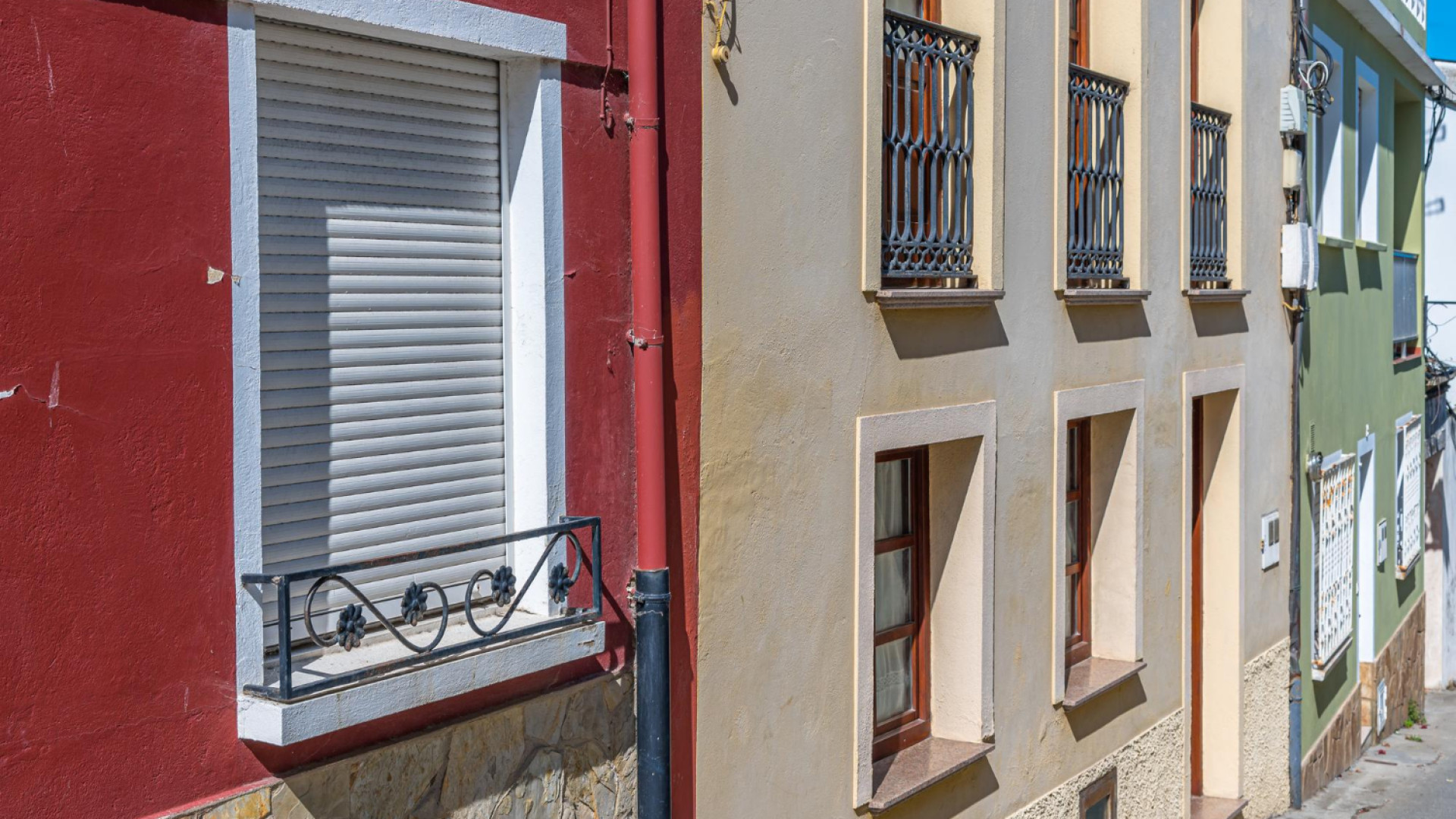 Saint-Germain-en-Laye : des solutions professionnelles fiables pour dépanner vos volets roulants